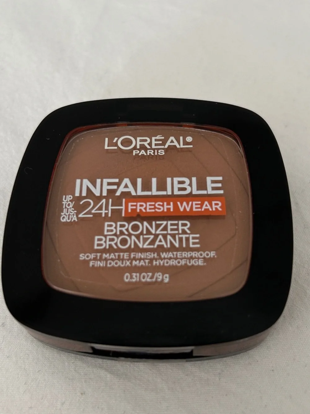 L'Oreal Infallible Soft Matte Bronzer - 400 Tan